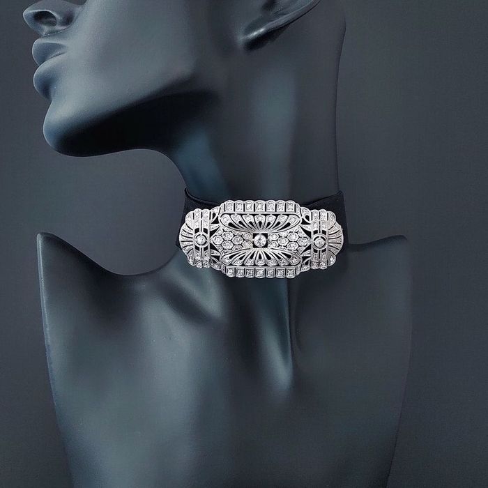 brosa mare Art Deco, platina, diamante 2.05ct, certificat