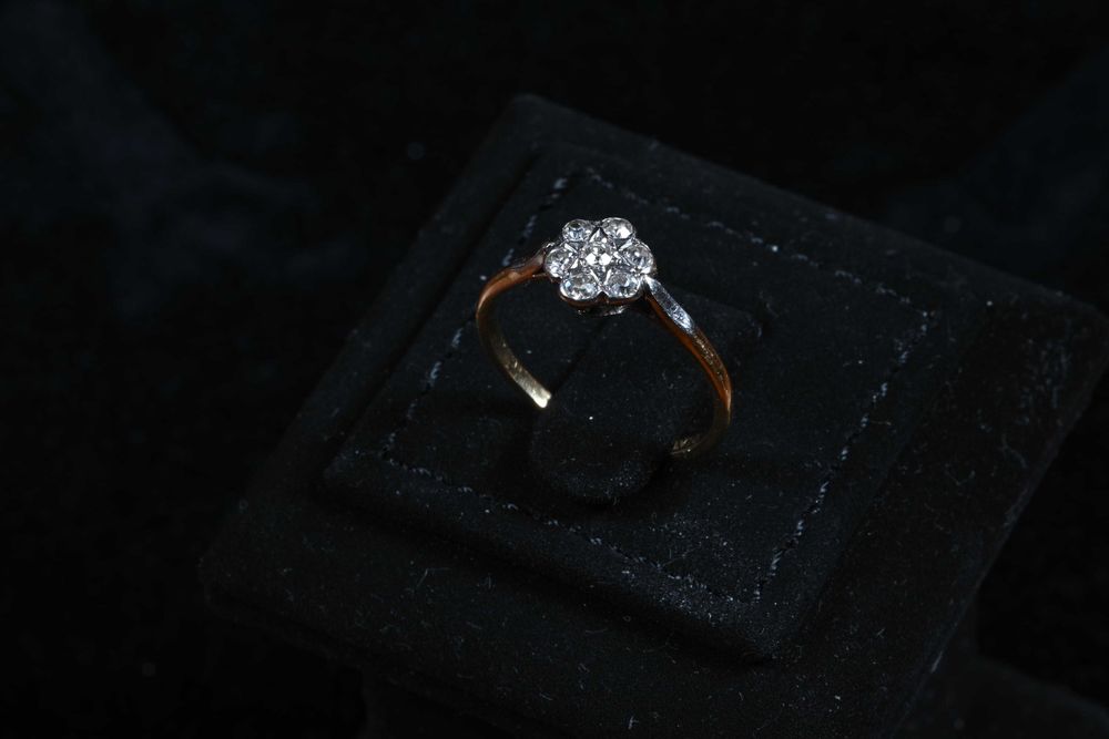 Пръстен Злато 750 и Платина, 7 Диаманта , 0.28 карата, Размер 53