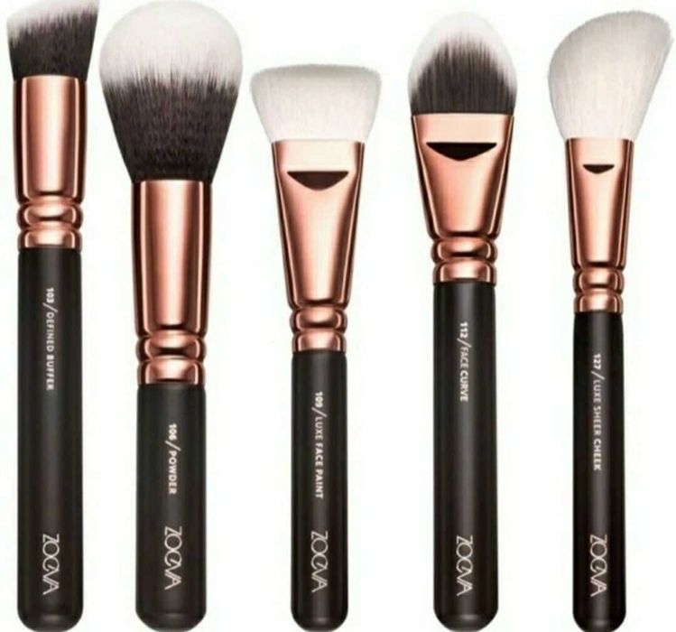 нов сет четки за грим Зоева 15бр с чантичка кафяво Zoeva brush set
