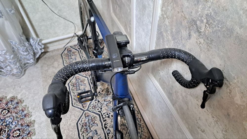 Шоссейный велосипед MERIDA REACTO 4000