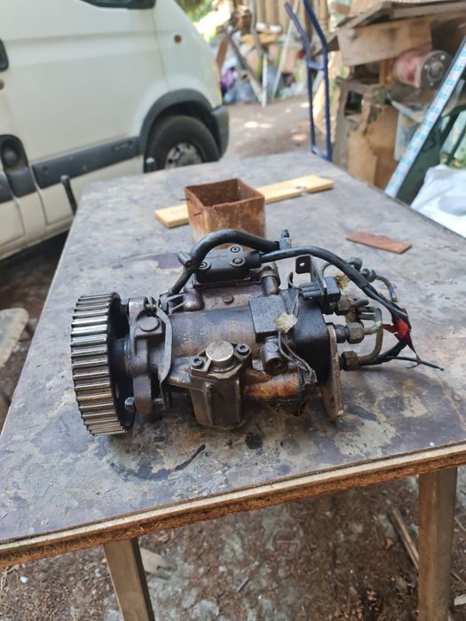 Продавам ГНП Bosh оригинално за Ауди 80 B4 1.9 tdi 90 hp