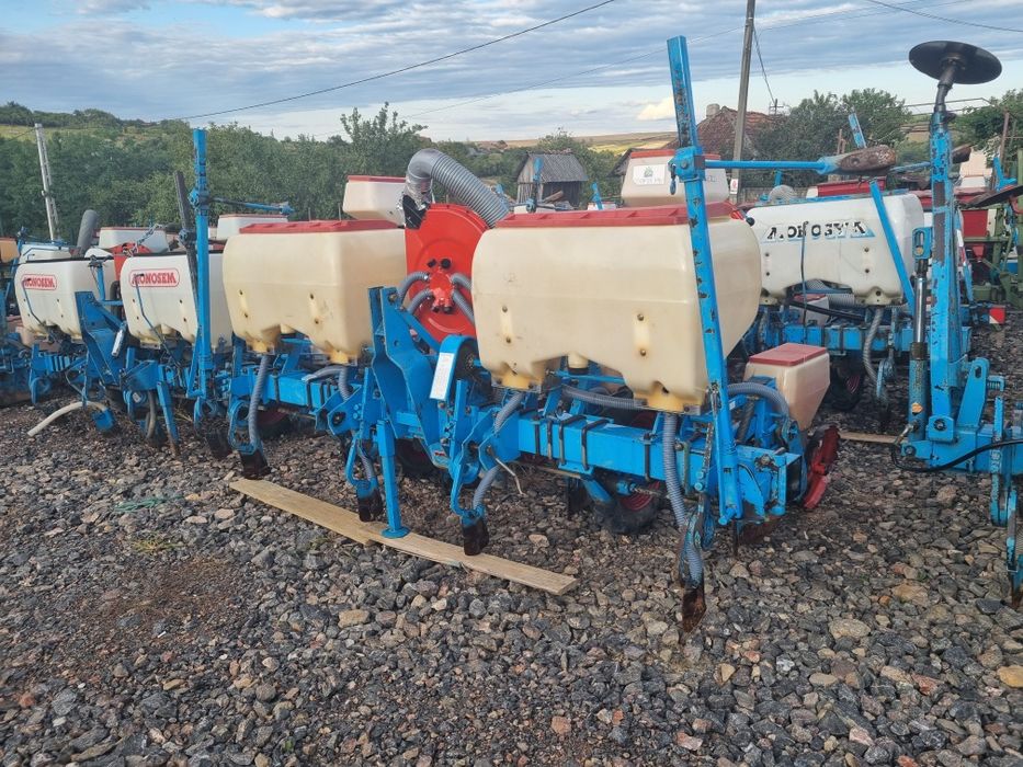 Semanatoare Porumb Monosem PNU 4 sire