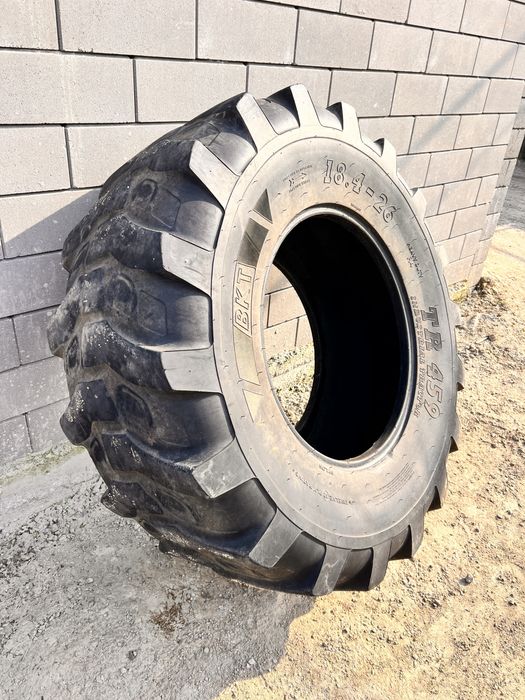 Anvelopa BKT 18,4-26 Industriala