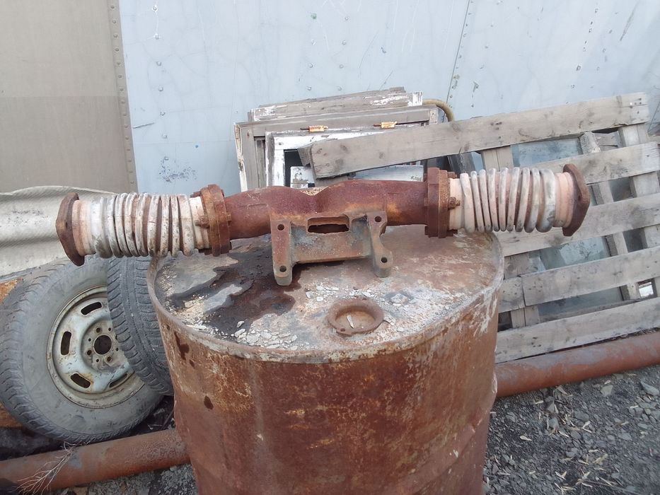 Продам траверса на КАМАЗ.   .