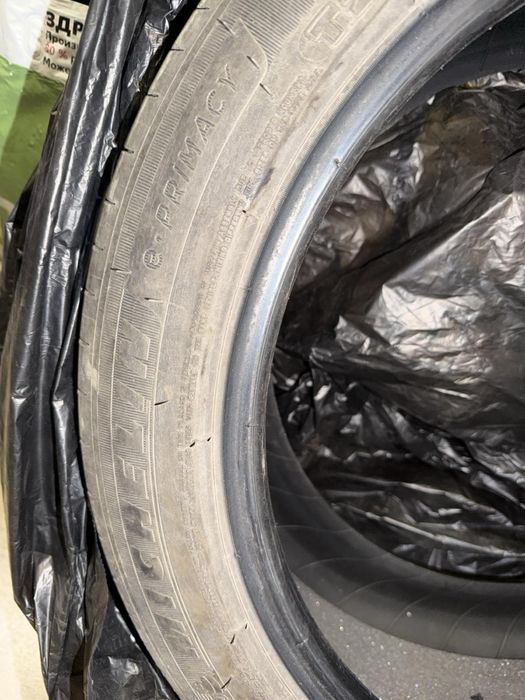 Michelin e Primacy 235 45 18