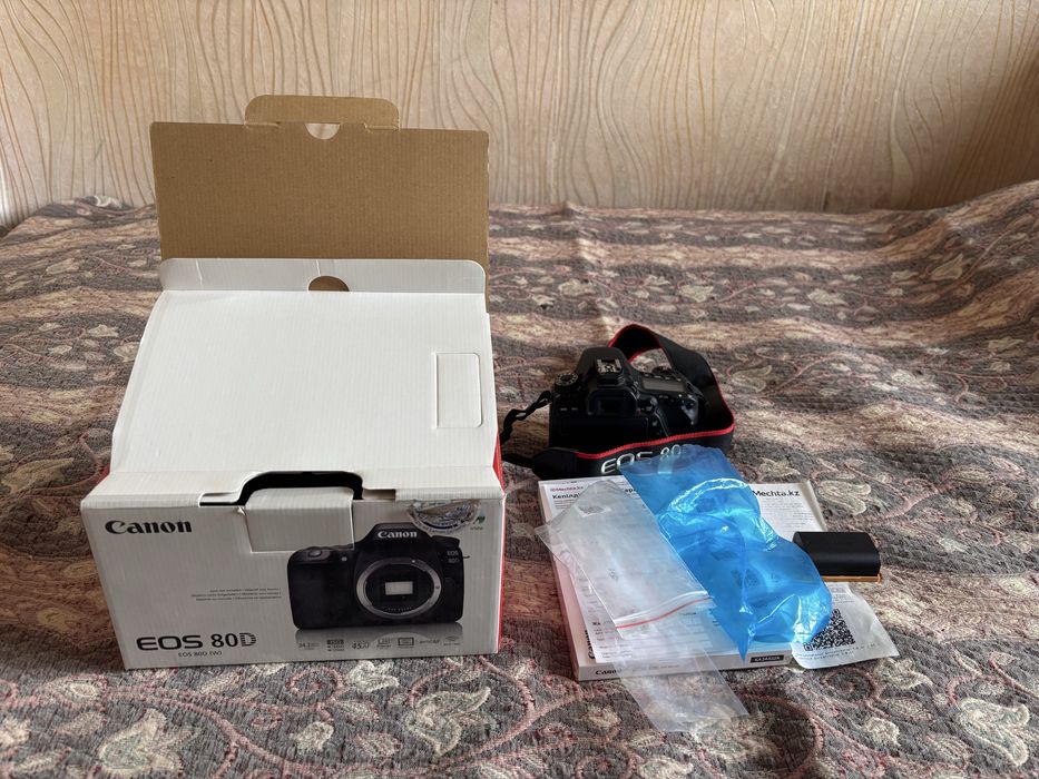 Canon eos 80D на гарантии