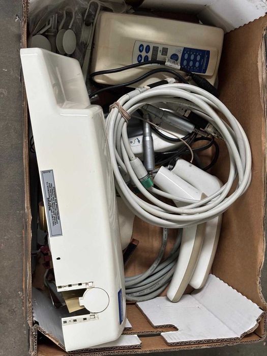 Unit dentar Planmeca cu aparat X-Ray integrat