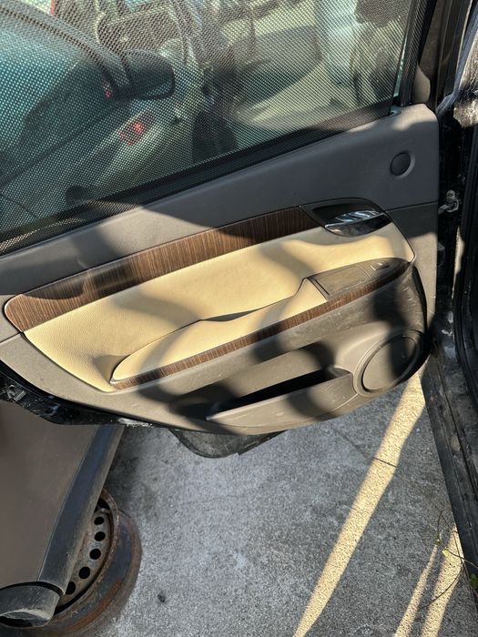 Кожен салон Фиат Крома