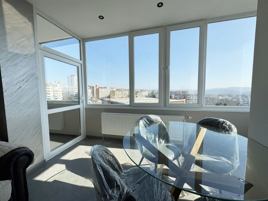 Продава се Тристаен апартамент в Велико Търново, Колю Фичето - 80 кв.м за 1725 €/кв.м - Снимка #1