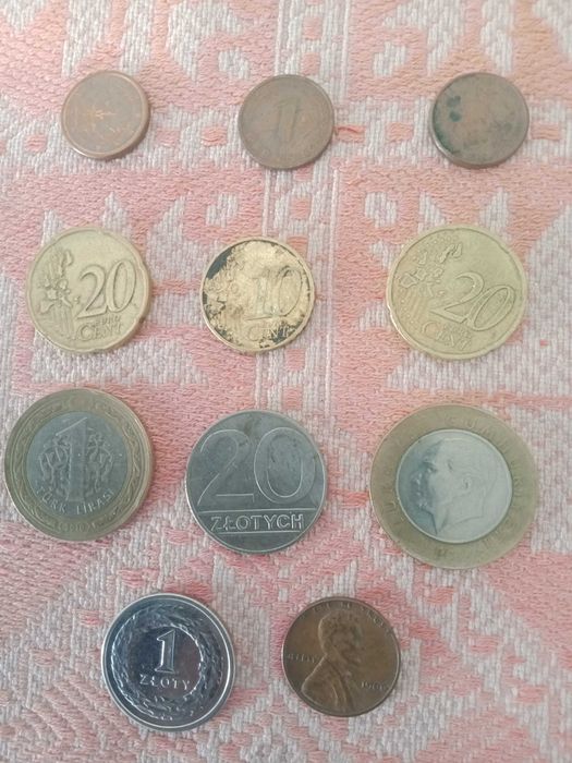 Продам для любителей коллекции монет