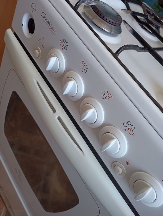 Продам газплиту б/у