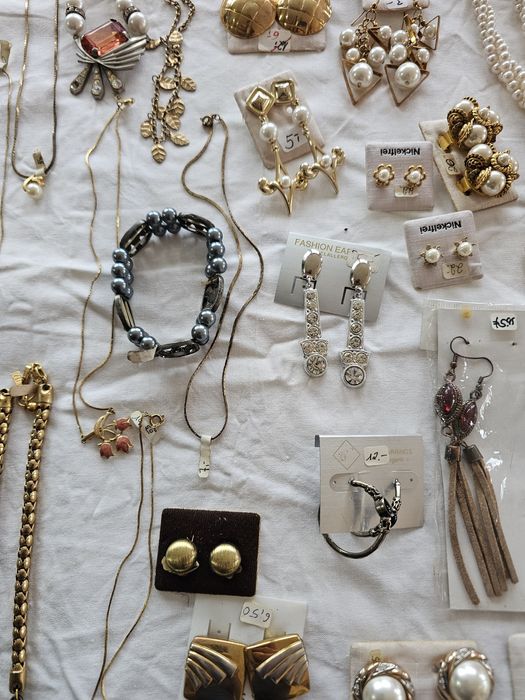 НОВИ Бижута От Медицинска Стоман Брой 10€