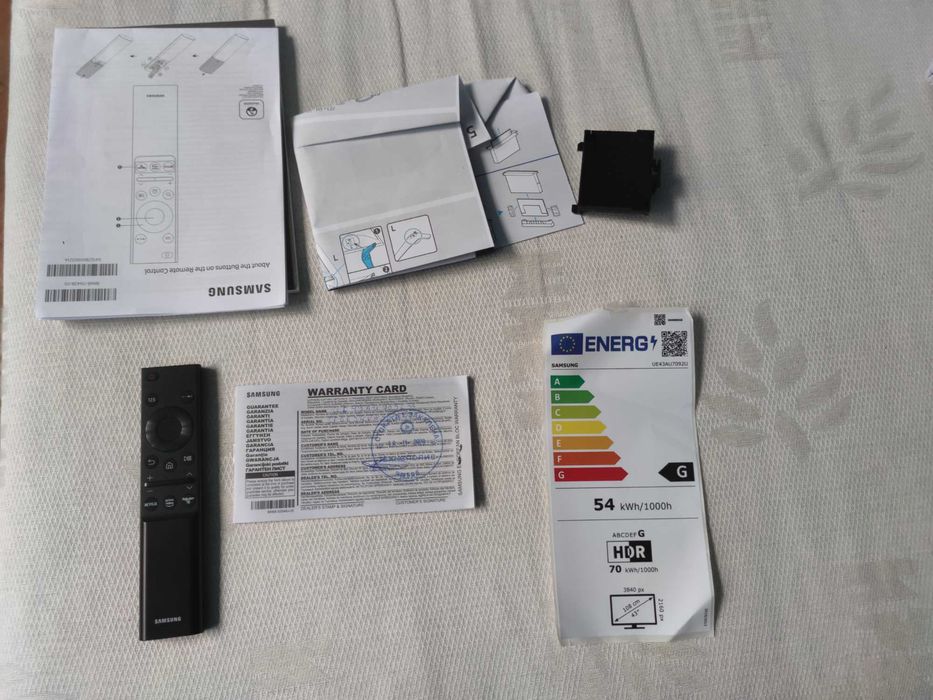 Чисто нов Samsung Smart  43" инча. Купен на 18. 11. 2023 год.  Самсунг