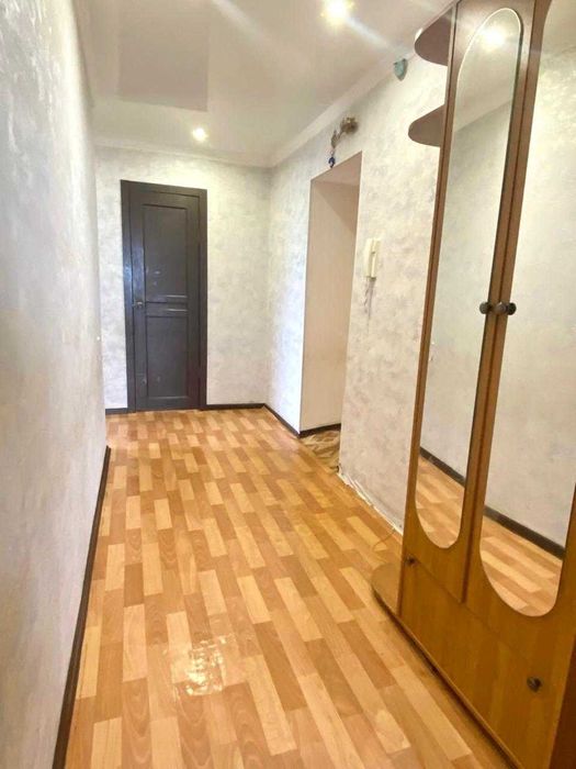 Продаётся 3 комн квартира