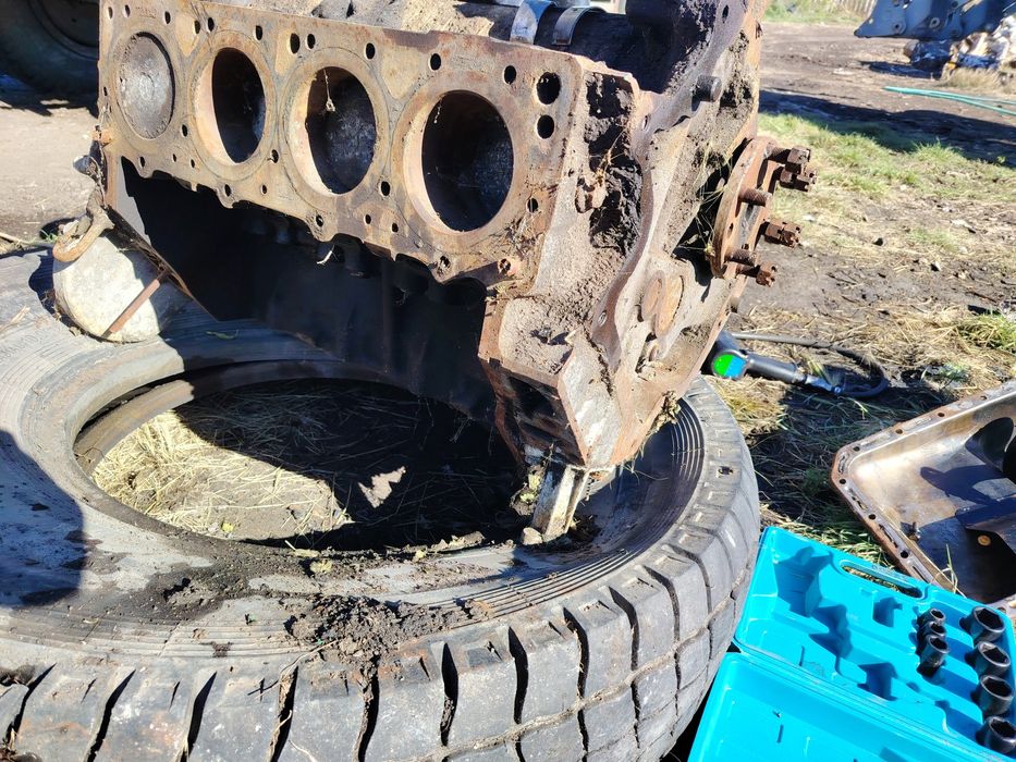 Блок ЗИЛ 130 коленвал