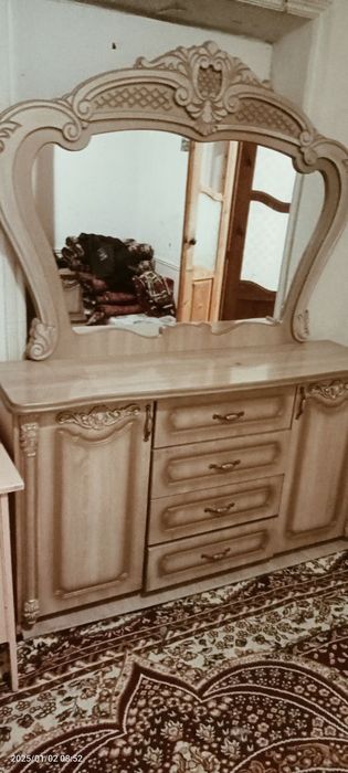 Срочна спальни сотилади мебел