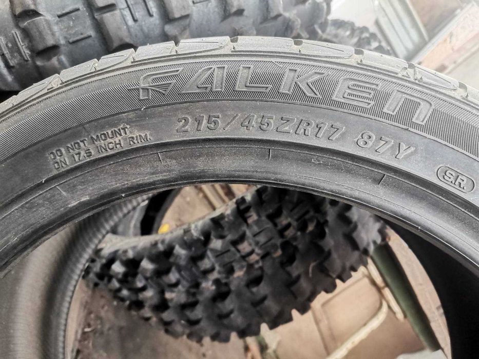 Гуми в много добро състояние