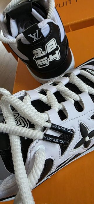 Нов модел мъжки маратонки обувки