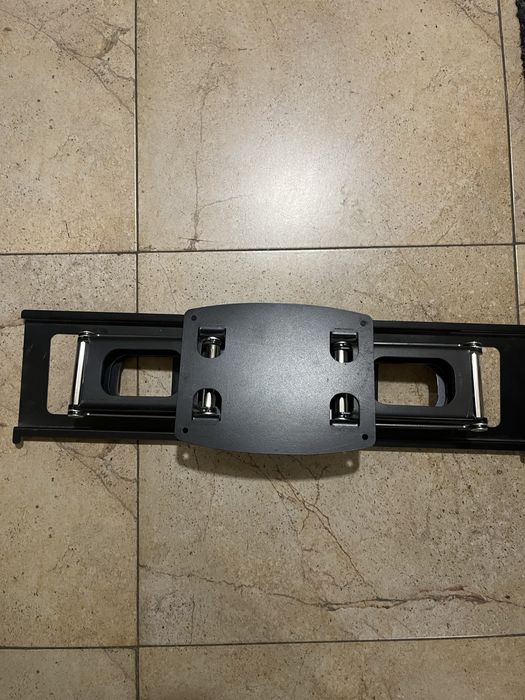 Кронштейн для телевизора