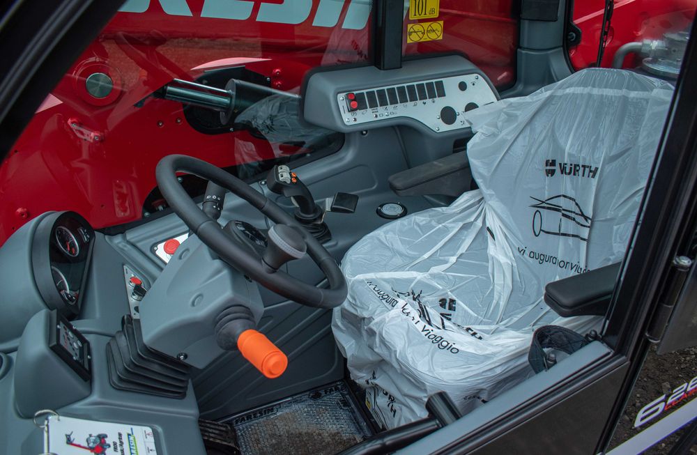 Incarcator telescopic Faresin 6.26 Classic 52V NOU