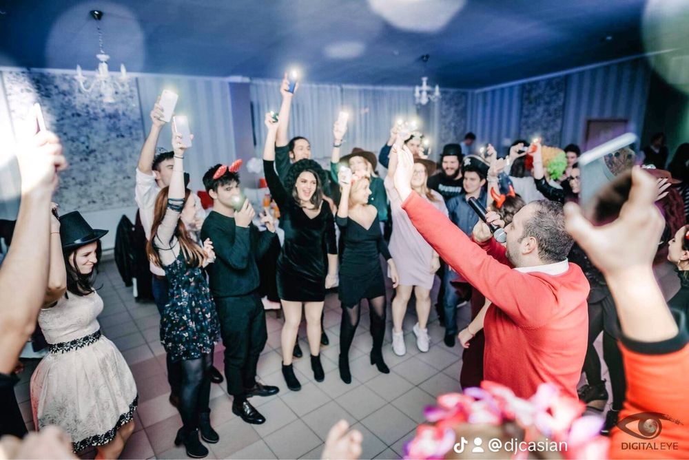 DJ Nunti,Botezuri,Majorate,Petreceri Tematice (Servicii Foto-Video)