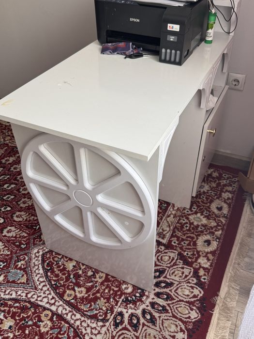 Поодам все для маникюра