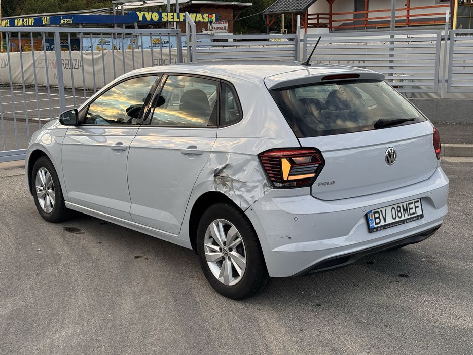 VW Polo 1.0 TCE 100cp usor avariat