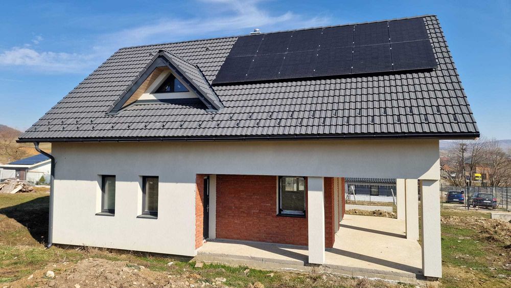 2 Case individuale deosebite in Gilau, zona motelului, teren 800 mp!