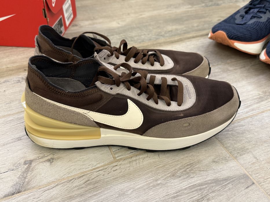 Nike air max motiva waffle