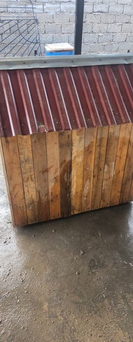 Будка б/у возможен торг