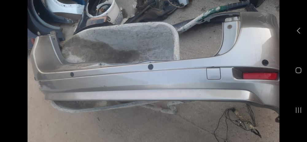 Vand bara spate logan mcv 2 an 2016