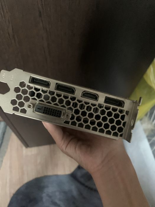 Видеокарта GTX1060 6gb