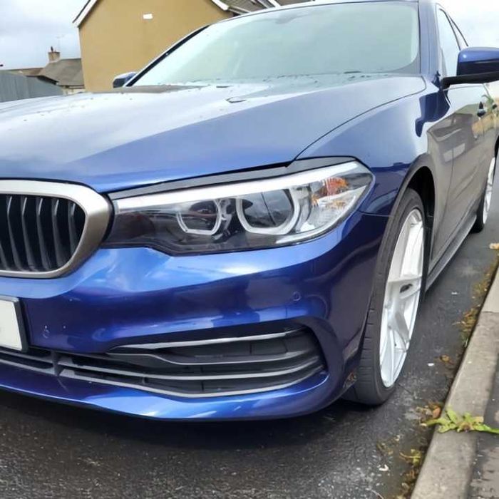 Set 2 Pleoape Faruri Far BMW G30 G31 G38 F90 2017-2021, Negru Lucios