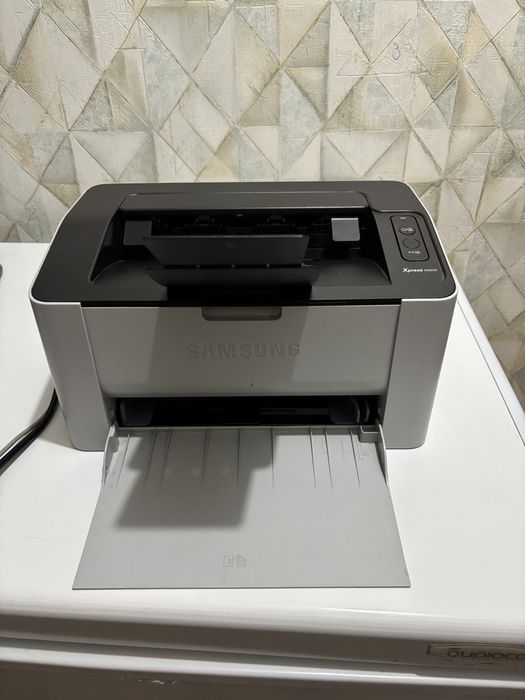 Продам принтер самсунг м2020
