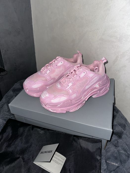 Balenciaga Triple S Faded Pink
