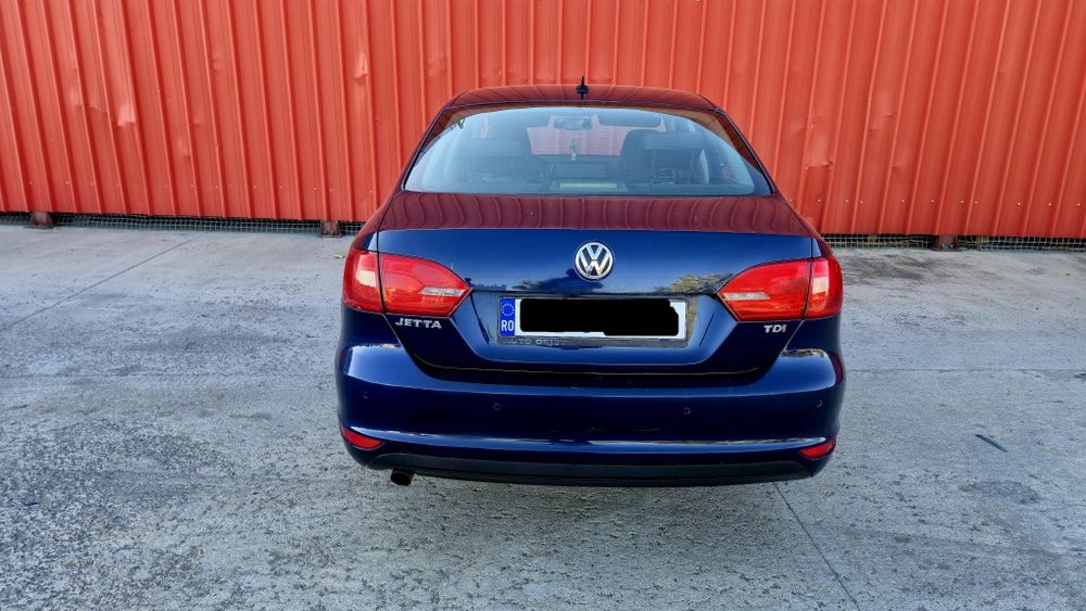 VOLKSWAGEN Jetta 2012 — imagine 5