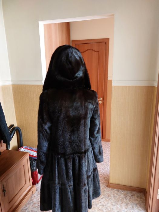 Шуба норка, мех отличный