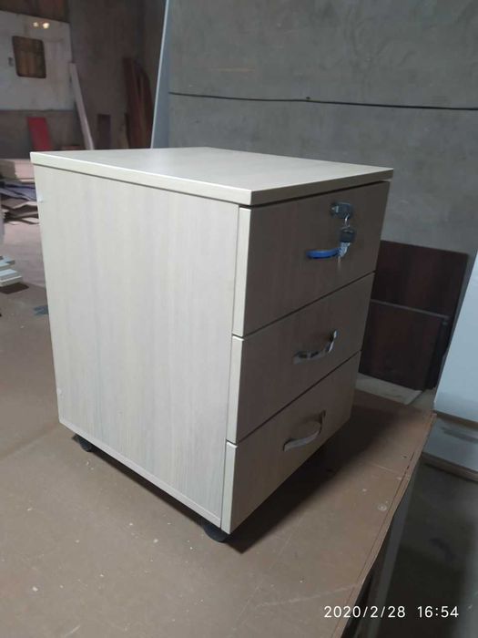 укувчилар учун тумба 390