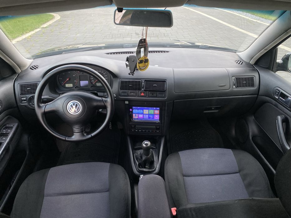 Golf 4    1.9 TDI 2004 fara rugina 131 CP