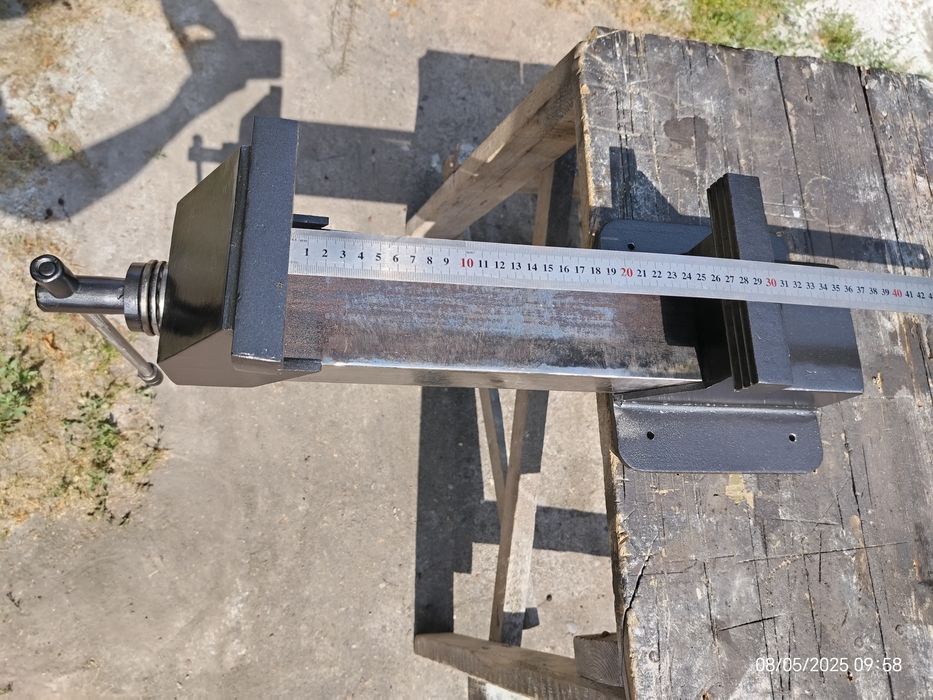 Тиски ручная работа