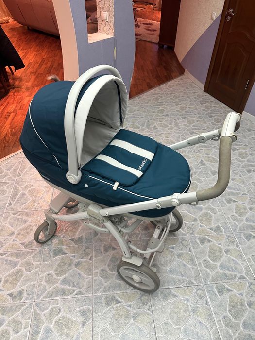 Детская коляска зима/лето