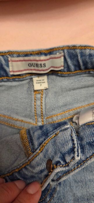 Детски дънки Guess