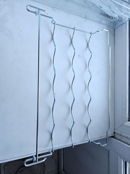 Продам комплектующие на холодильник beko