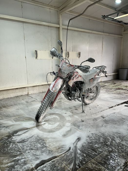 Продаю мотоцикл Sycmss