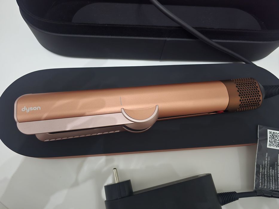 Placa de indreptat parul Dyson HT01 Airstrait™, 3 setari de temperatura, Motor Dyson Hyperdymium