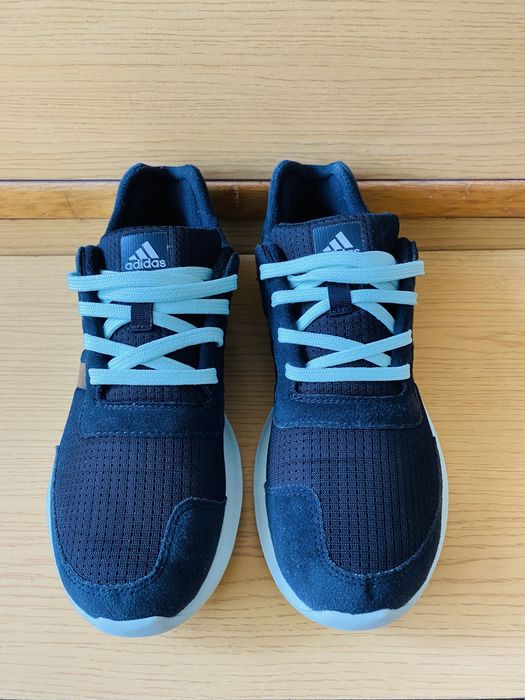 Adidas  ,номер 40,2/3