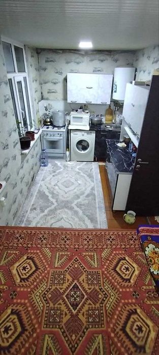 2-хонали квартира сотилади, 42 квадрат, балкон 2х6, Бектемир тумани