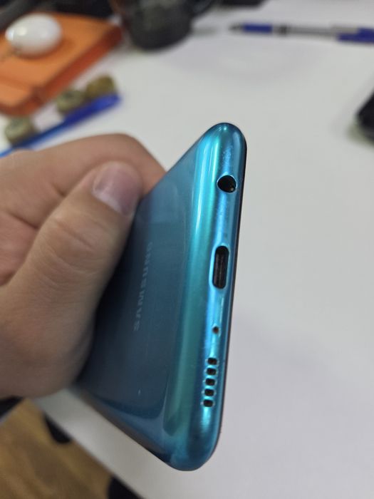 Продаётся Samsung m21