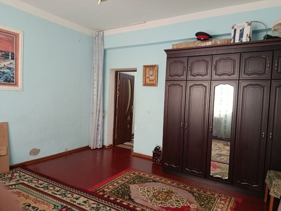 Квартира сотилади