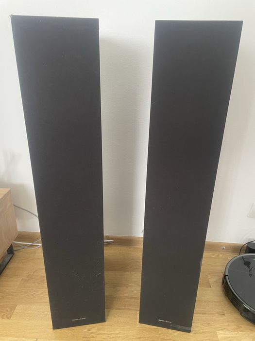Boxe Bowers & Wilkins 683 S2